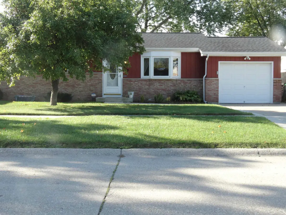919 Stinson ST, Saginaw, MI 48604 - #1