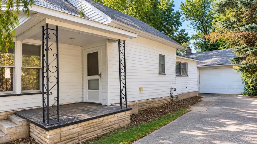 1007 webber ST, Saginaw, MI 48601 - #2
