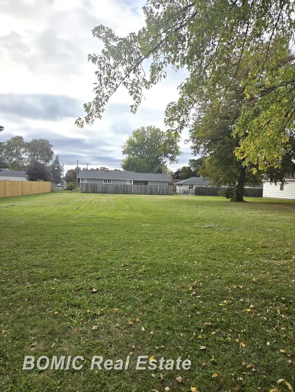 1810 Michigan AVE, BayCity, MI 48708