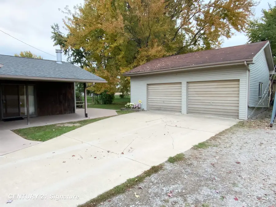 5155 Youngstown PL, Saginaw, MI 48601 - #2