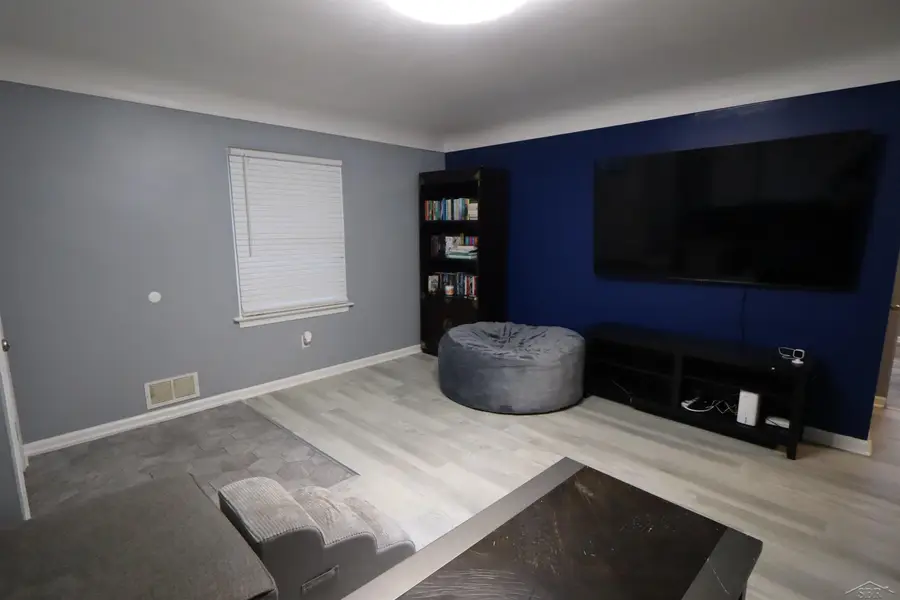713 Tulane ST, Saginaw, MI 48604 - #3