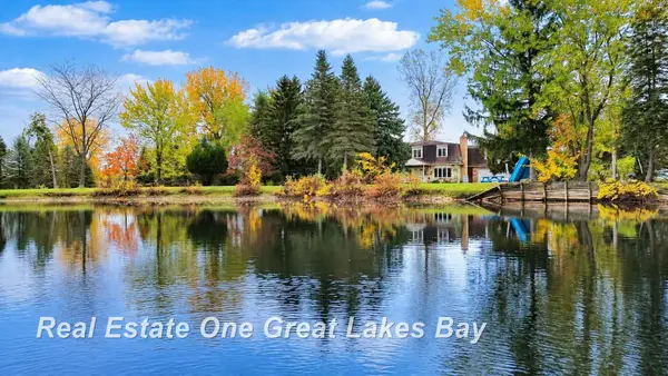 5775 N Graham RD, Freeland, MI 48623