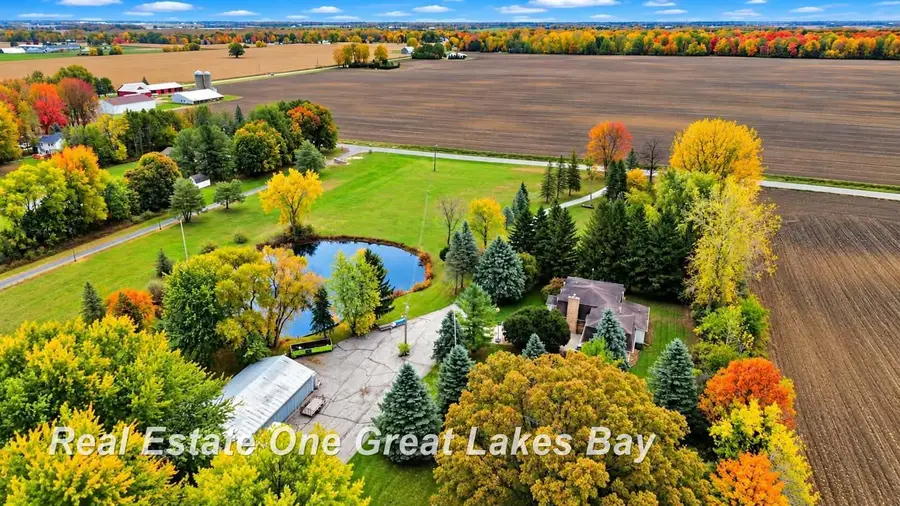 5775 N Graham RD, Freeland, MI 48623 - #2
