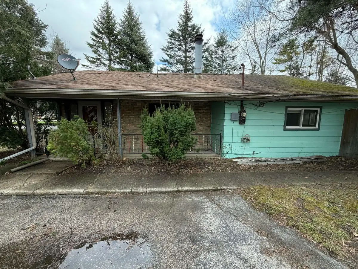 2060 Cass, Portsmouth, MI 48708 - #1