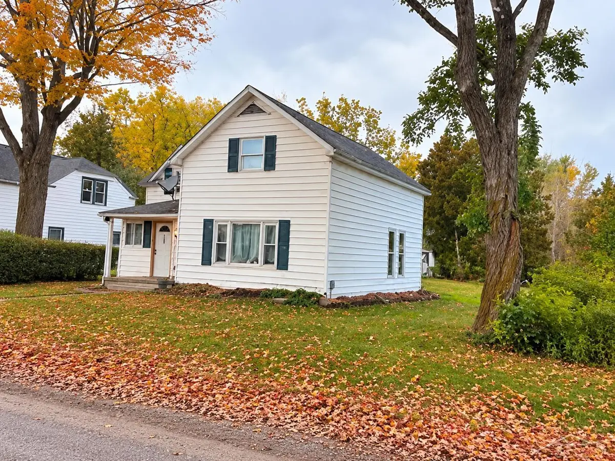 15960 Water ST, Garden, MI 49835 - #1