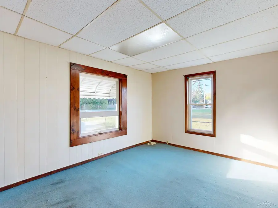 1805 S Erie ST, Bay City, MI 48706 - #2