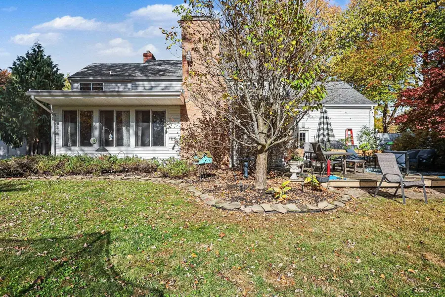 64 Davis DR, Saginaw, MI 48638 - #2