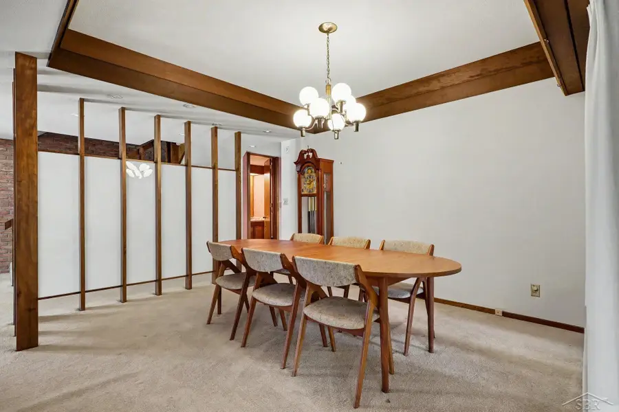 820 Canterbury DR, Saginaw, MI 48638 - #2