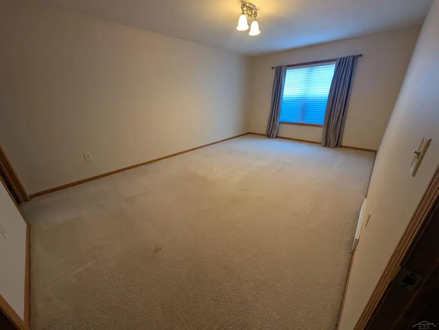 3241 Barrington CIR, Saginaw, MI 48603 - #3