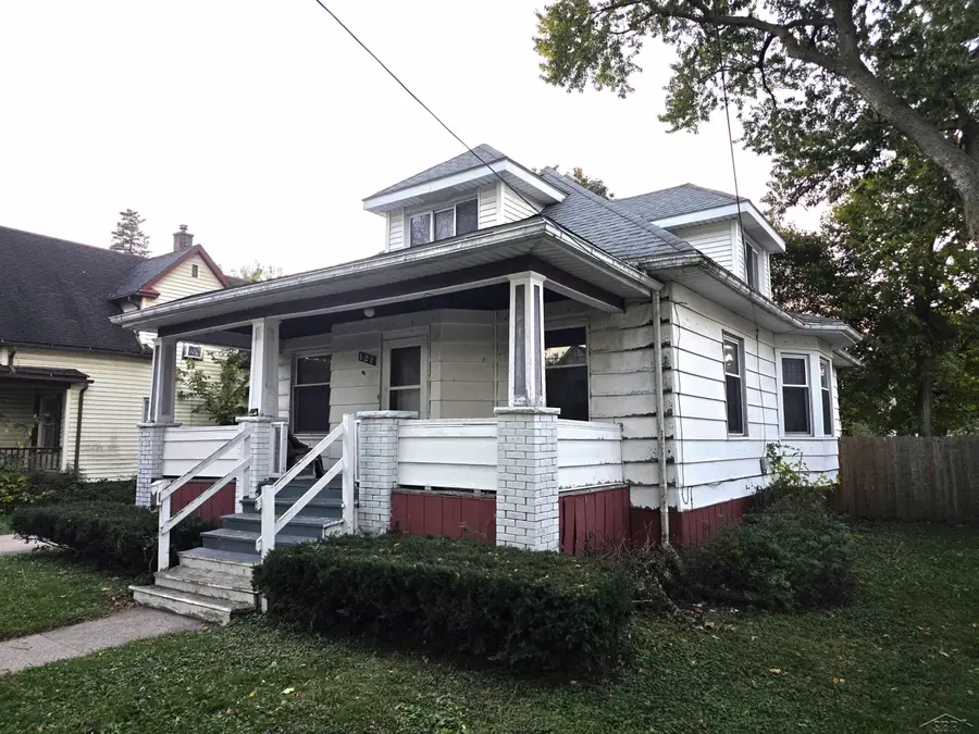 121 S Carolina ST, Saginaw, MI 48602 - #3