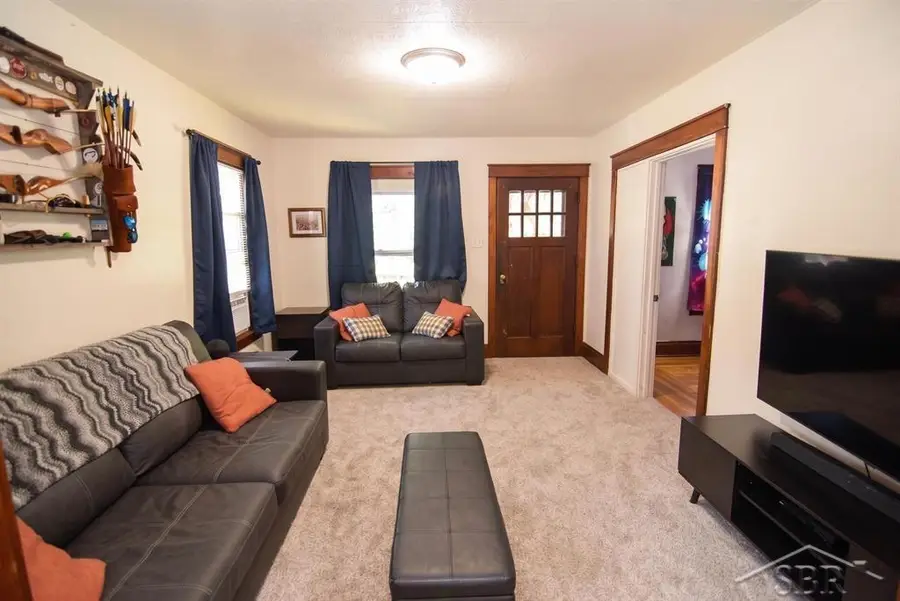 2126 W Genesee AVE, Saginaw, MI 48602 - #3
