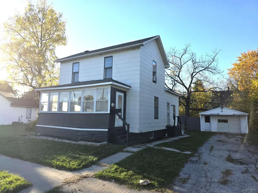 709 S Granger ST, Saginaw, MI 48602 - #2