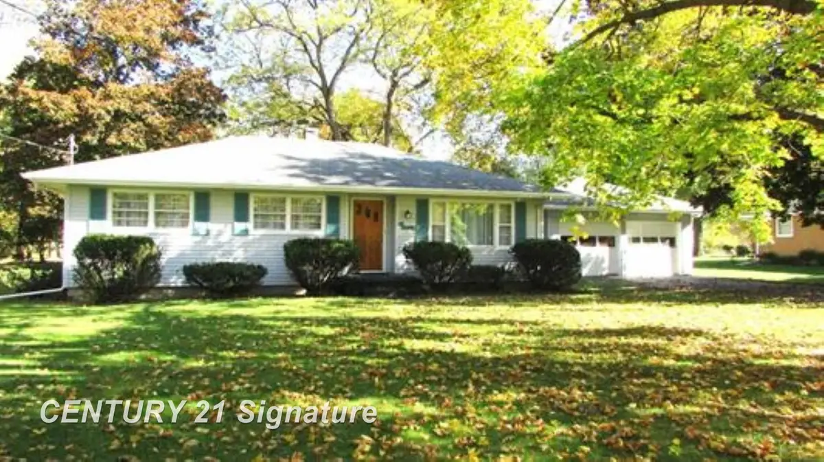 1635 S Poseyville RD, Midland, MI 48640 - #1