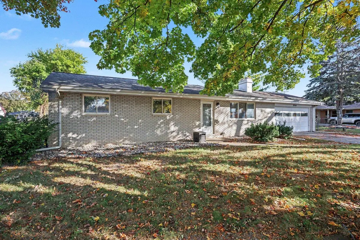 2934 Whitfield DR, Saginaw, MI 48603 - #1