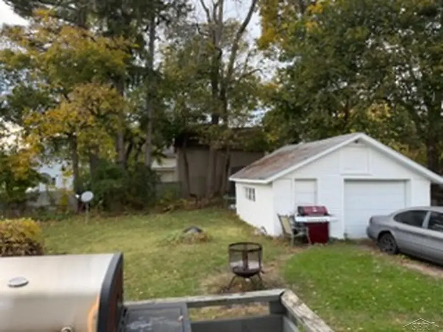 1612 3rd ST, Jackson, MI 49203 - #2