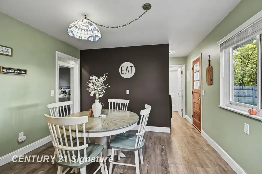 361 Harvey ST, Freeland, MI 48623 - #2