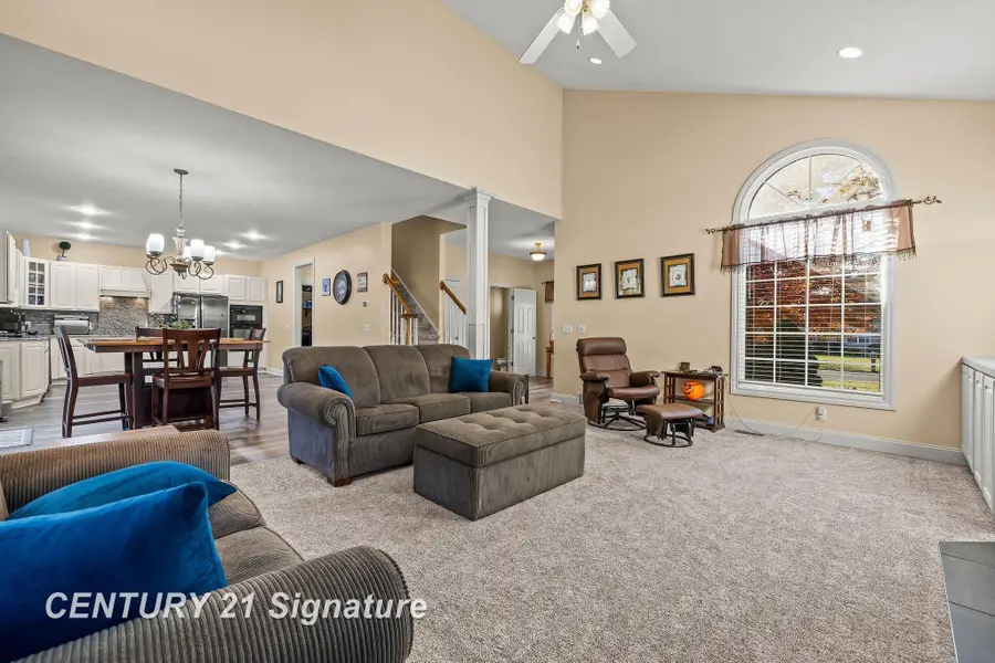 2946 Gulfstream, Saginaw, MI 48603 - #3