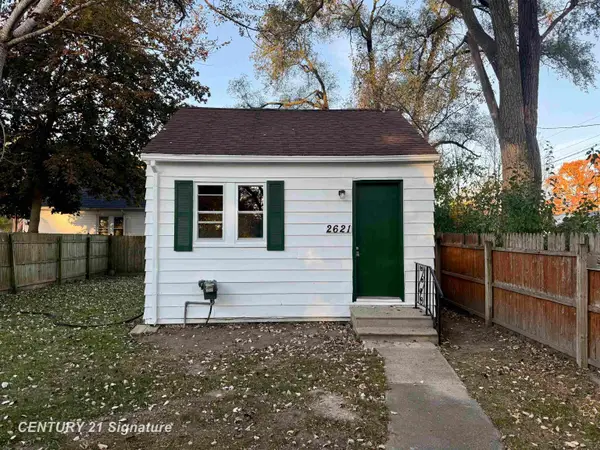 2621 S Niagara ST, Saginaw, MI 48602