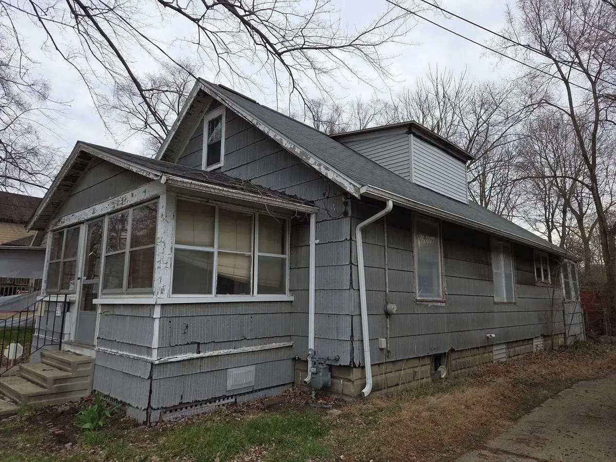 11 Cornwell Street, Brownlee Park, MI 49014 - #1