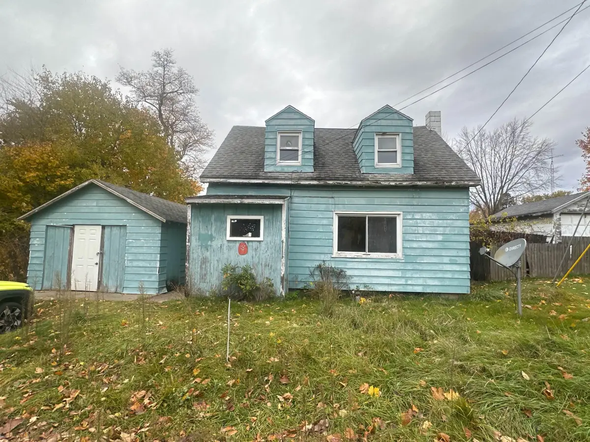 490 4th Street, Millburg, MI 49022 - #1