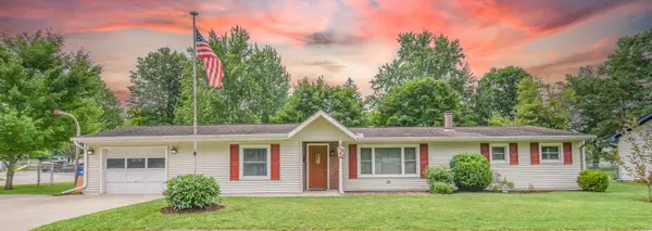11 E Liberty Street, Quincy, MI 49082
