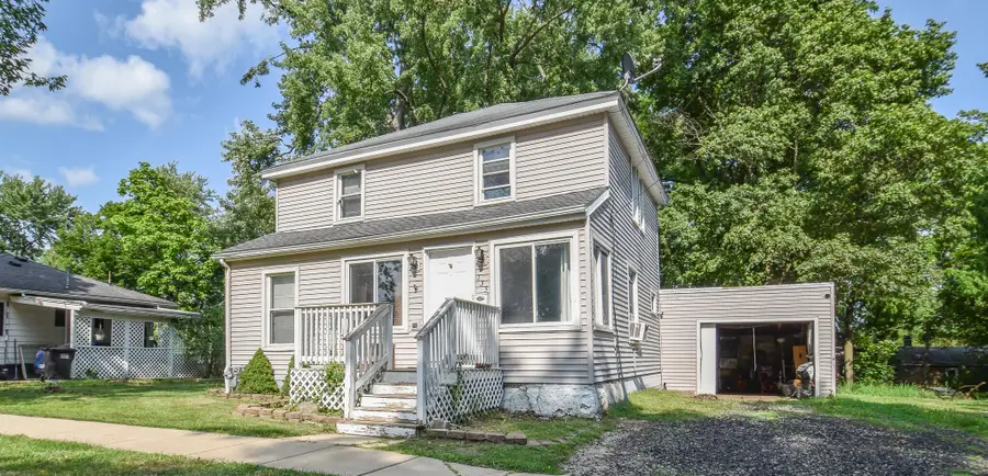 135 S Manning Street, Hillsdale, MI 49242 - #2