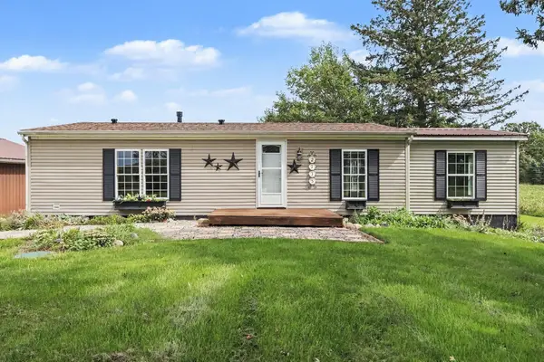 2135 S Ionia Road, Bellevue, MI 49021