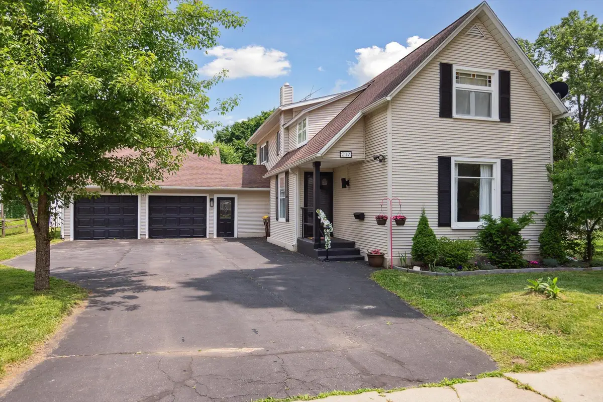 217 S Marshall Avenue, Marshall, MI 49068 - #1
