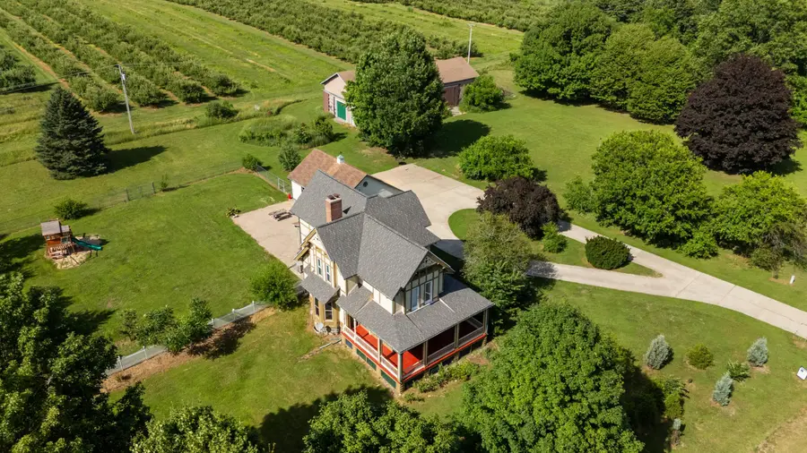 42304 W Red Arrow Highway, Paw Paw, MI 49079 - #2