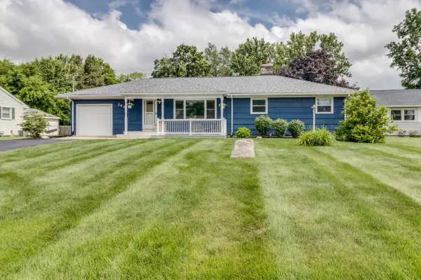344 Lakeshore Drive, BattleCreek, MI 49015