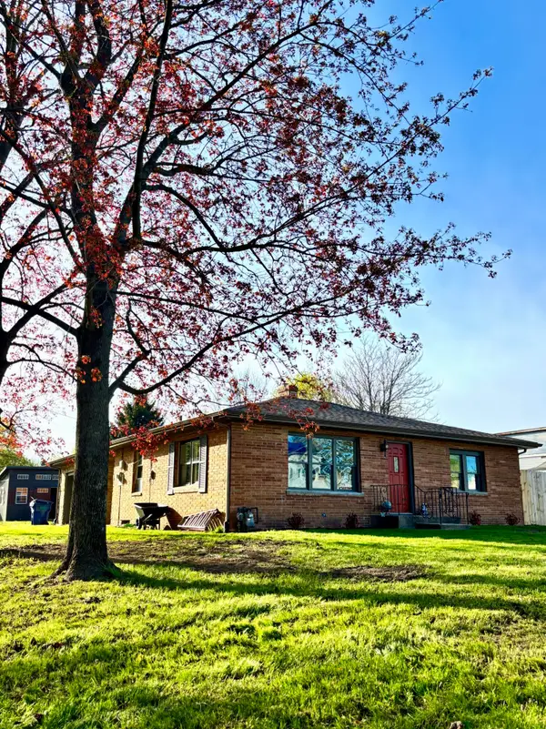 4736 South Street, BentonHarbor, MI 49022