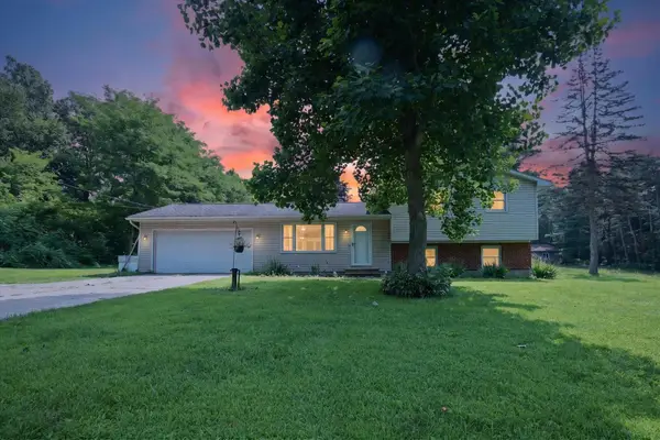 16310 15 Mile Road, Marshall, MI 49068