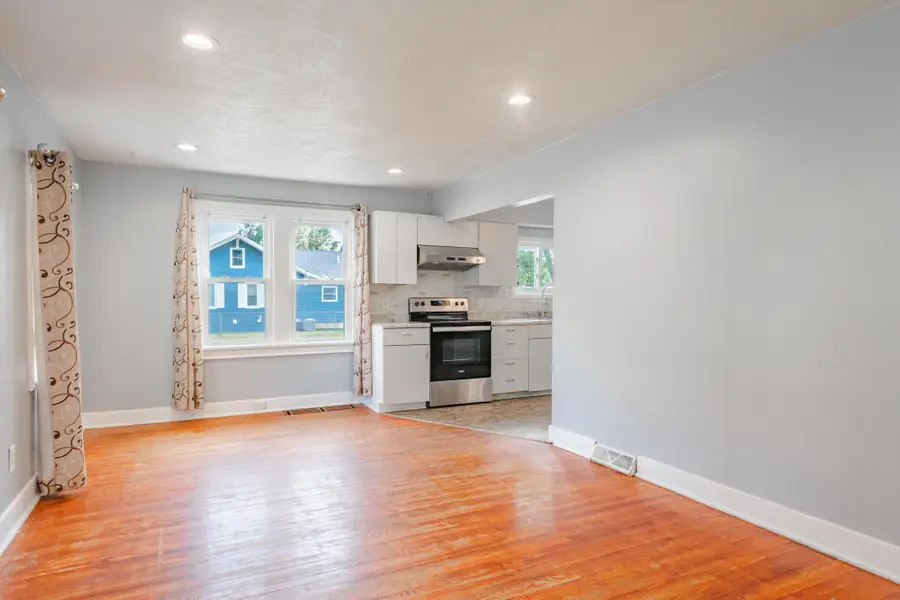 33 N 22nd Street, Battle Creek, MI 49015 - #3