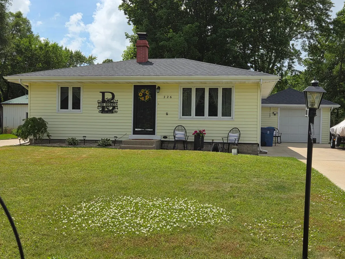 226 Cherokee Street, Emmett, MI 49014 - #1