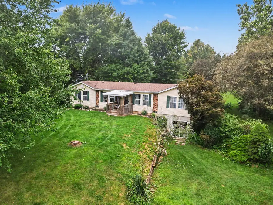 24070 J Drive N, Albion, MI 49224 - #2