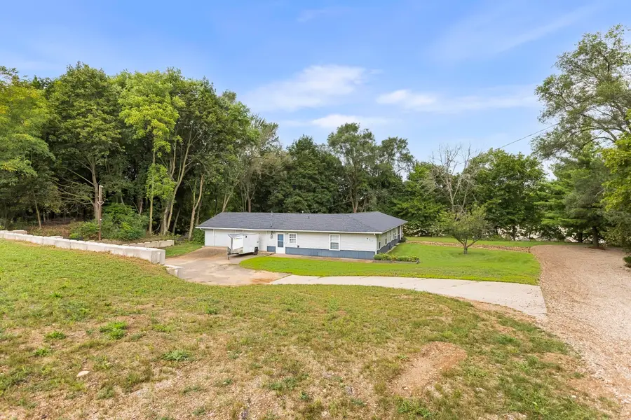 611 Niepoth Street, Brownlee Park, MI 49014 - #2