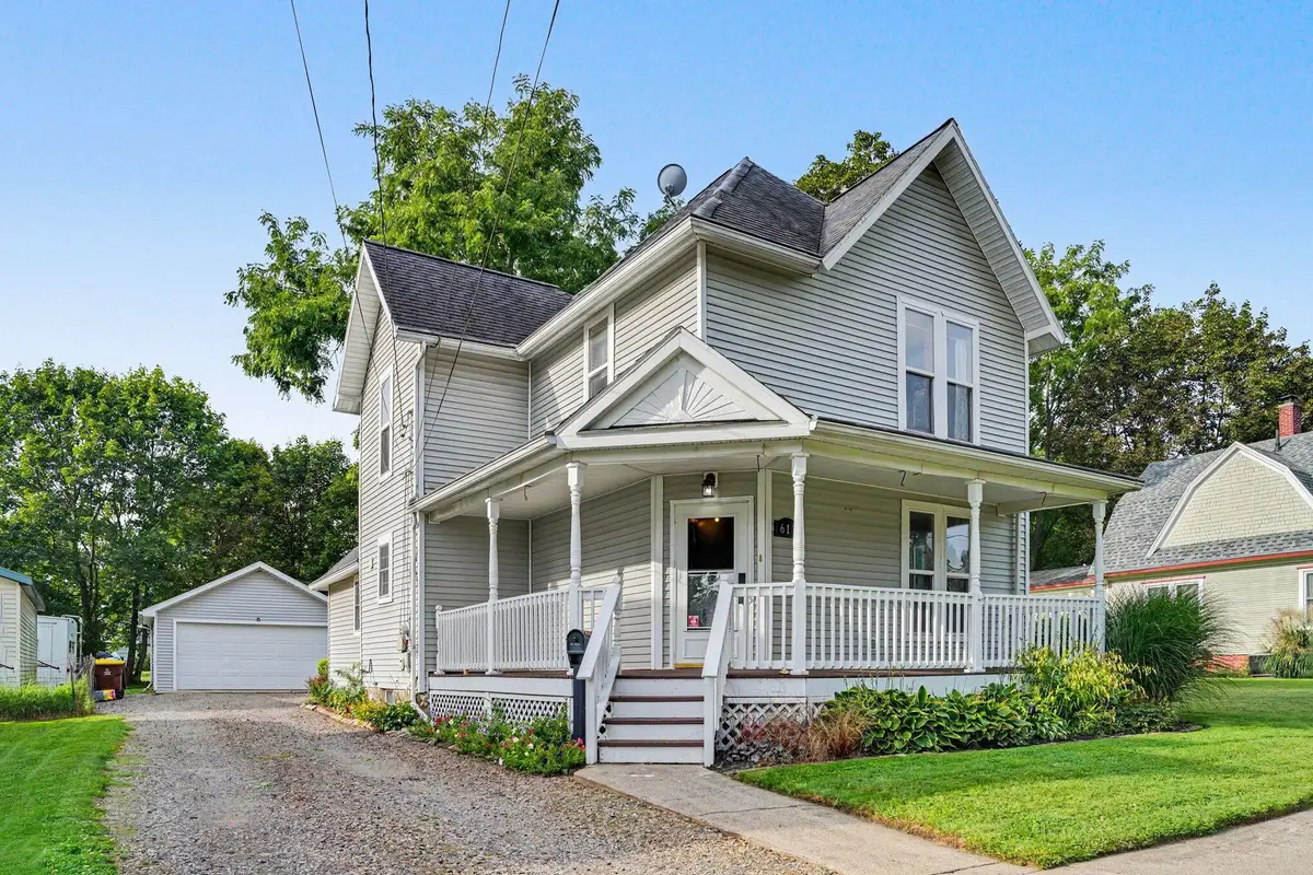617 W Green Street, Marshall, MI 49068 - #1