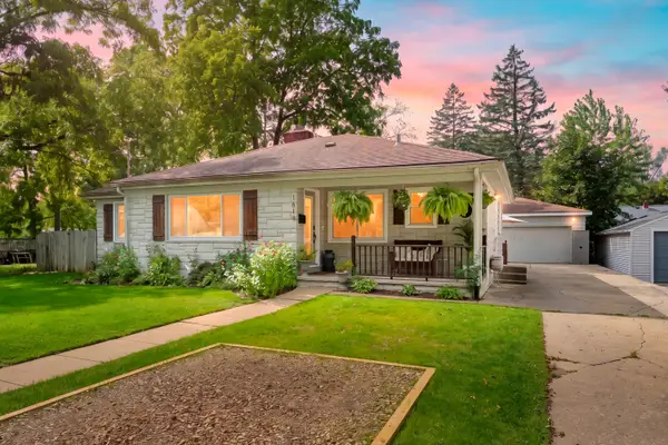 1619 Upland Drive, Kalamazoo, MI 49048