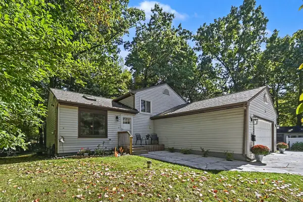 1970 Country Club Way, Albion, MI 49224