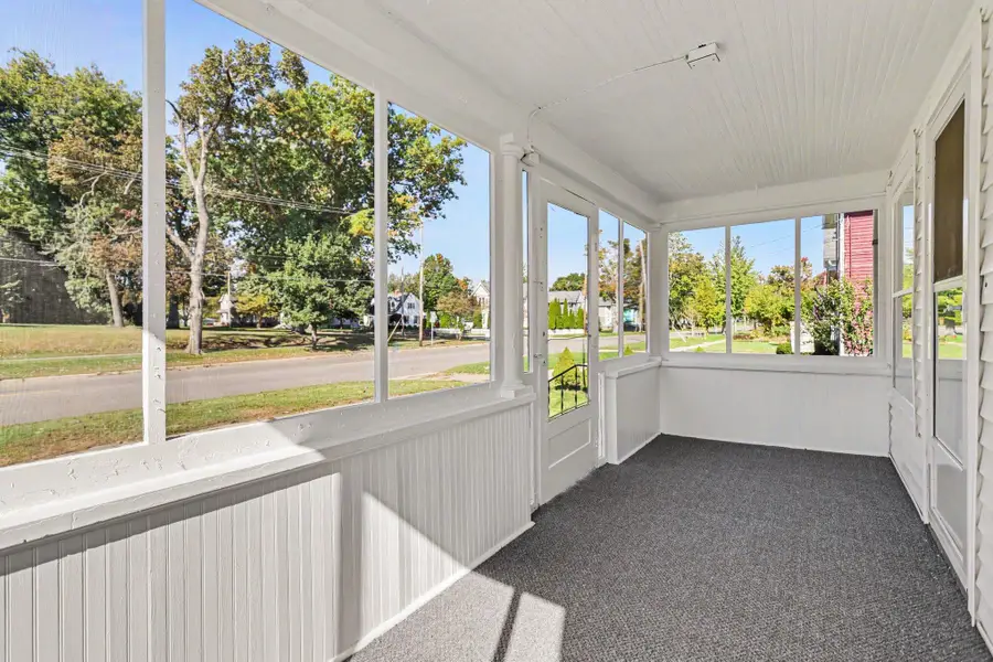 1005 S Superior Street, Albion, MI 49224 - #3