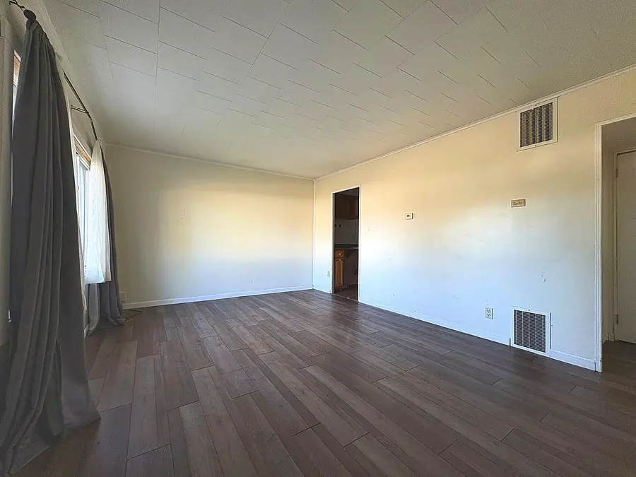 125 Lamora Avenue, Battle Creek, MI 49037 - #3