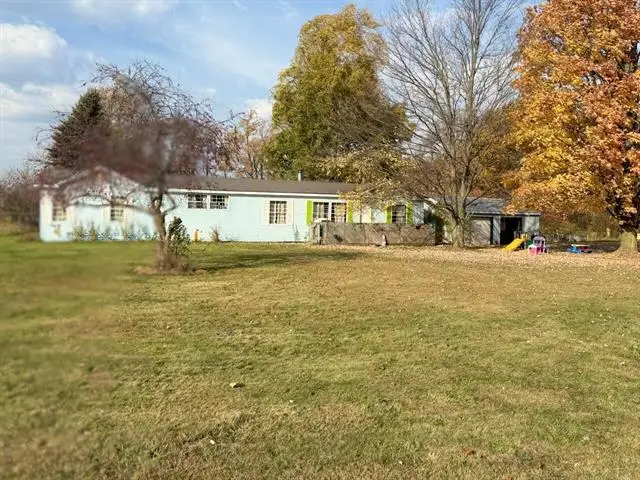 65 N Newaygo Road, Casnovia, MI 49318 - #1