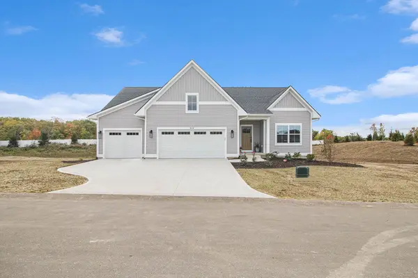 581 Sun Vale Lane, Grandville, MI 49418