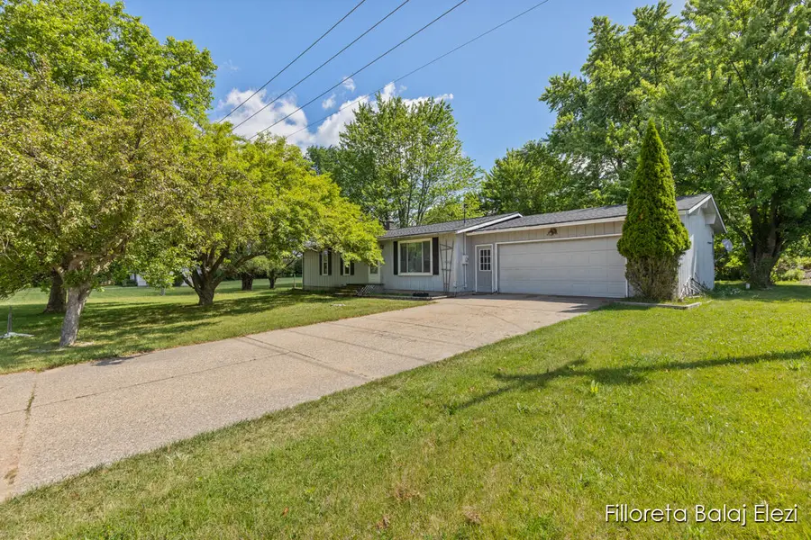 5640 Kraft Avenue SE, Cascade, MI 49512 - #2