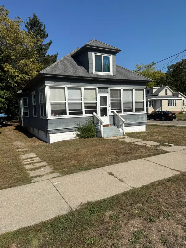 590 Mclaughlin Avenue, Muskegon, MI 49442