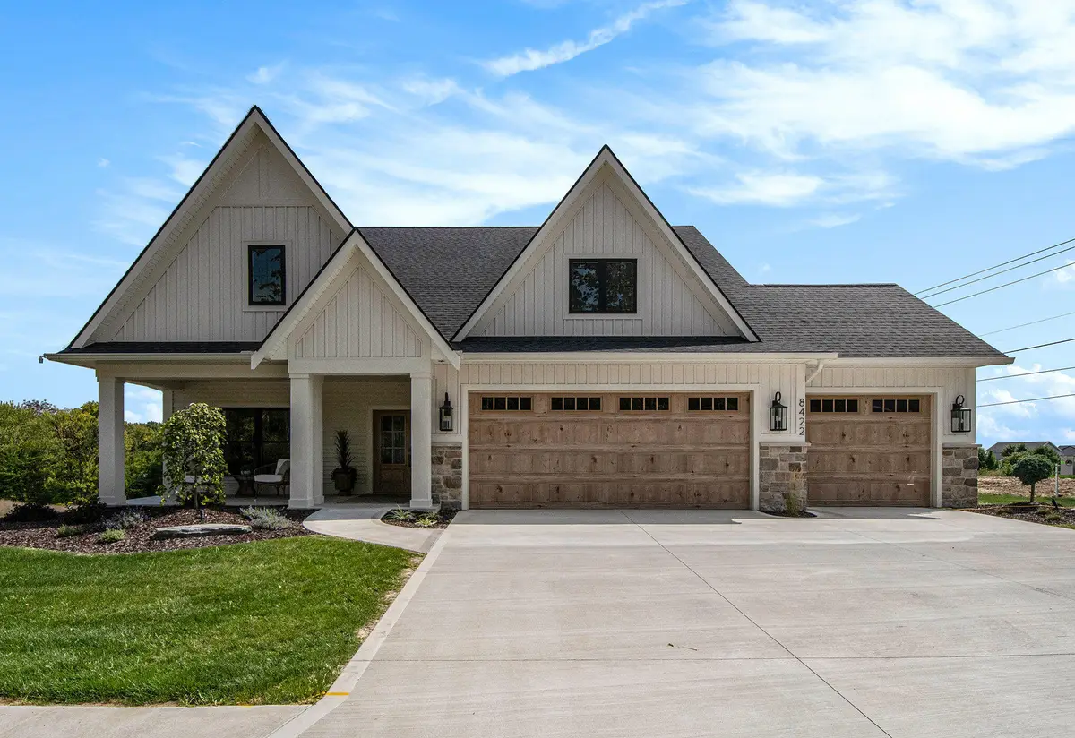 8432 Ravinewood Drive, Jenison, MI 49428 - #1