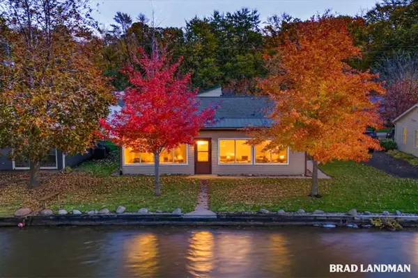1980 Parker Drive, Wayland, MI 49348