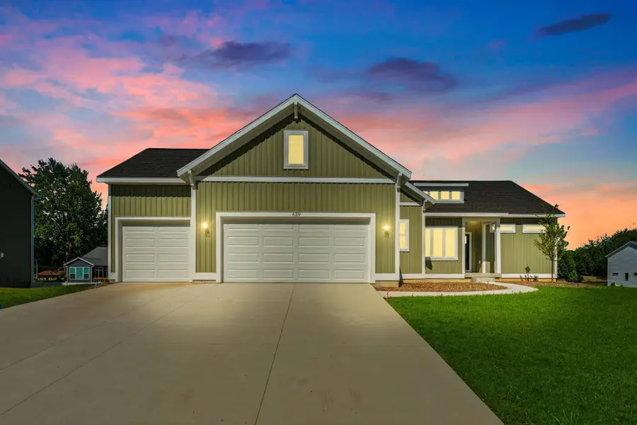 659 Waterford Village Drive NW, Grand Rapids, MI 49534 - #2