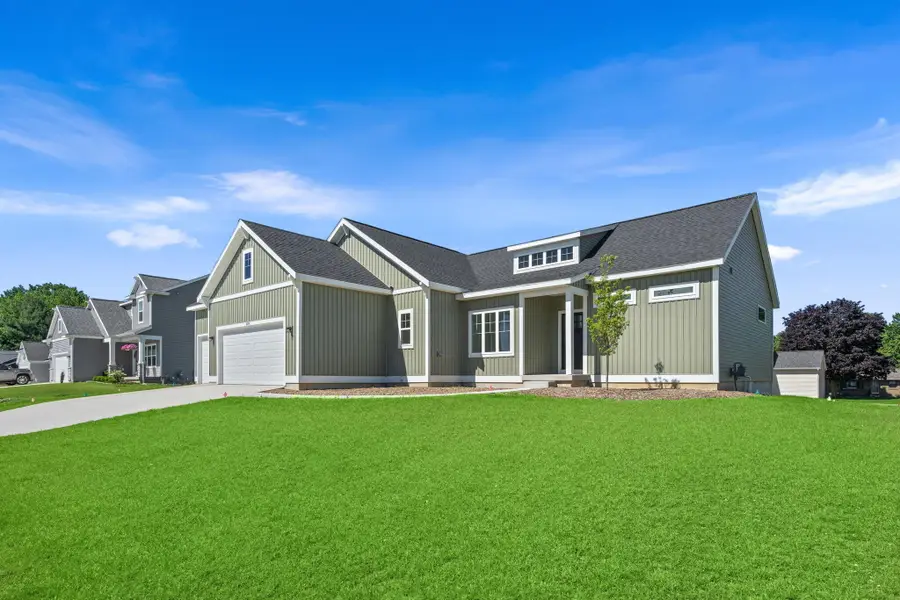 659 Waterford Village Drive NW, Grand Rapids, MI 49534 - #3