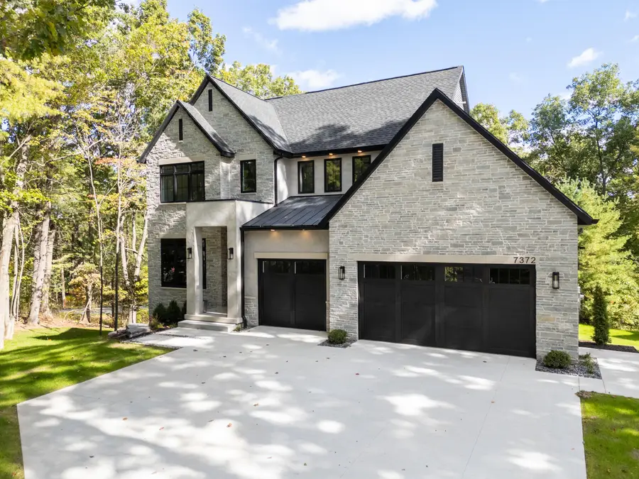 3750 Charlevoix Drive SE, Cascade, MI 49546 - #2